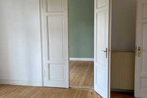Eine schicke 3 ZKBB Altbauwohnung sucht nette Mieter. – Goebenstraße 0, 65195 Wiesbaden – Vorschaubild 9