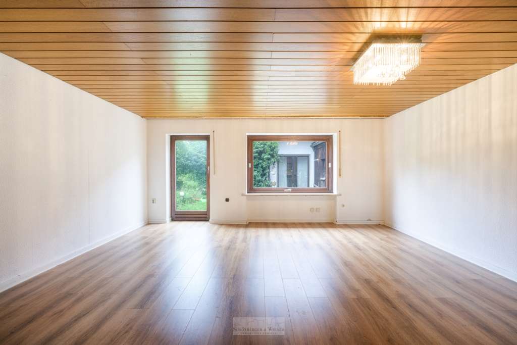 Immobilie in Zeitlarn - Einfamilienhaus, ruhig gelegen mit potential! - Bild 1