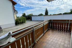 Modernisierte Wohnung mit drei Zimmern sowie Balkon und Einbauküche in Oberhausen-Rheinhausen – Die vollständige Adresse der Immobilie erhältst du vom Anbieter., 68794 Oberhausen-Rheinhausen – Vorschaubild 8
