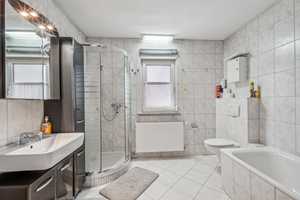 Property thumbnail 6