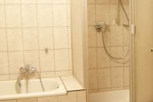 -reserviert- 4-Zimmer-Stadtwohnung oder Büro in Heilbronn-Biberach, befristet 2 Jahre, -reserviert- – Am Ratsplatz 2, 74078 Biberach, Heilbronn – Vorschaubild 7
