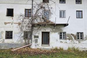Ehemalige Hofstelle mit Nebengebäuden, Stallungen und Wohnhausanbau in ruhiger Weilerlage – Die vollständige Adresse der Immobilie erhältst du vom Anbieter., 83556 Griesstätt – Vorschaubild 5