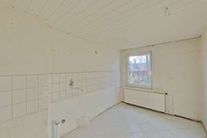 Haus mit Potenzial: 6 Zimmer, großer Garten und ruhige Lage in Bornim – Die vollständige Adresse der Immobilie erhältst du vom Anbieter., 14469 Bornim, Potsdam – Vorschaubild 8