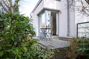 Charmante 100 m² Erdgeschoss-Maisonettewohnung mit zwei Sonnenterrassen in ruhiger Lage von Hambu... – Die vollständige Adresse der Immobilie erhältst du vom Anbieter., 22043 Marienthal, Hamburg – Vorschaubild 11