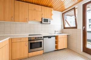 Geräumige 3-Zimmer-Dachgeschosswohnung im Zentrum von Göppingen – Querstraße 3, 73033 Göppingen – Vorschaubild 4