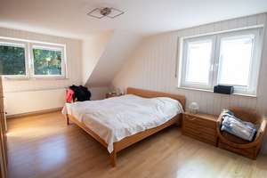 Charmante Doppelhaushälfte in Burscheid – Familienfreundliches Wohnen mit moderner Ausstattung – Die vollständige Adresse der Immobilie erhältst du vom Anbieter., 51399 Burscheid – Vorschaubild 8