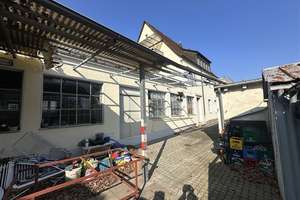 Wohnhaus 3 WE, 240 m² + Gewerbeeinheit  300 m² - zum Wohnausbau in begehrter Lage. – Die vollständige Adresse der Immobilie erhältst du vom Anbieter., 90765 Ronhof, Kronach, Fürth – Vorschaubild 3