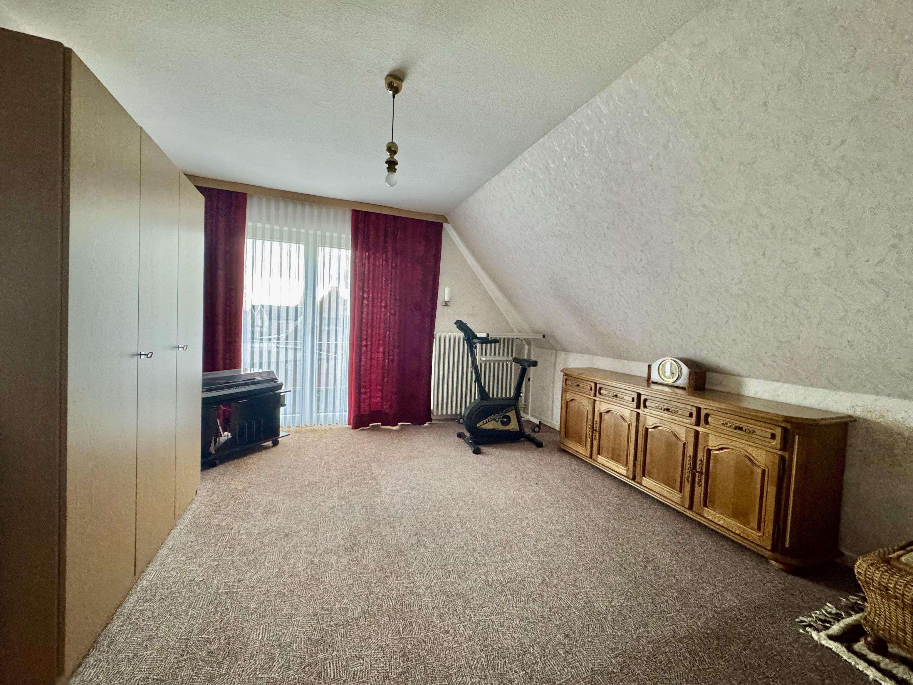 Immobilie in Uelsen - Vielseitig nutzbares Wohn- und Gewerbeobjekt in Uelsen - Bild 1