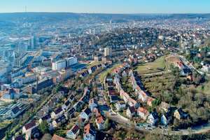 Charmante 7-Zimmer Doppelhaushälfte in Stuttgart Nord mit Traumblick – Die vollständige Adresse der Immobilie erhältst du vom Anbieter., 70191 Mönchhalde, Stuttgart – Vorschaubild 2