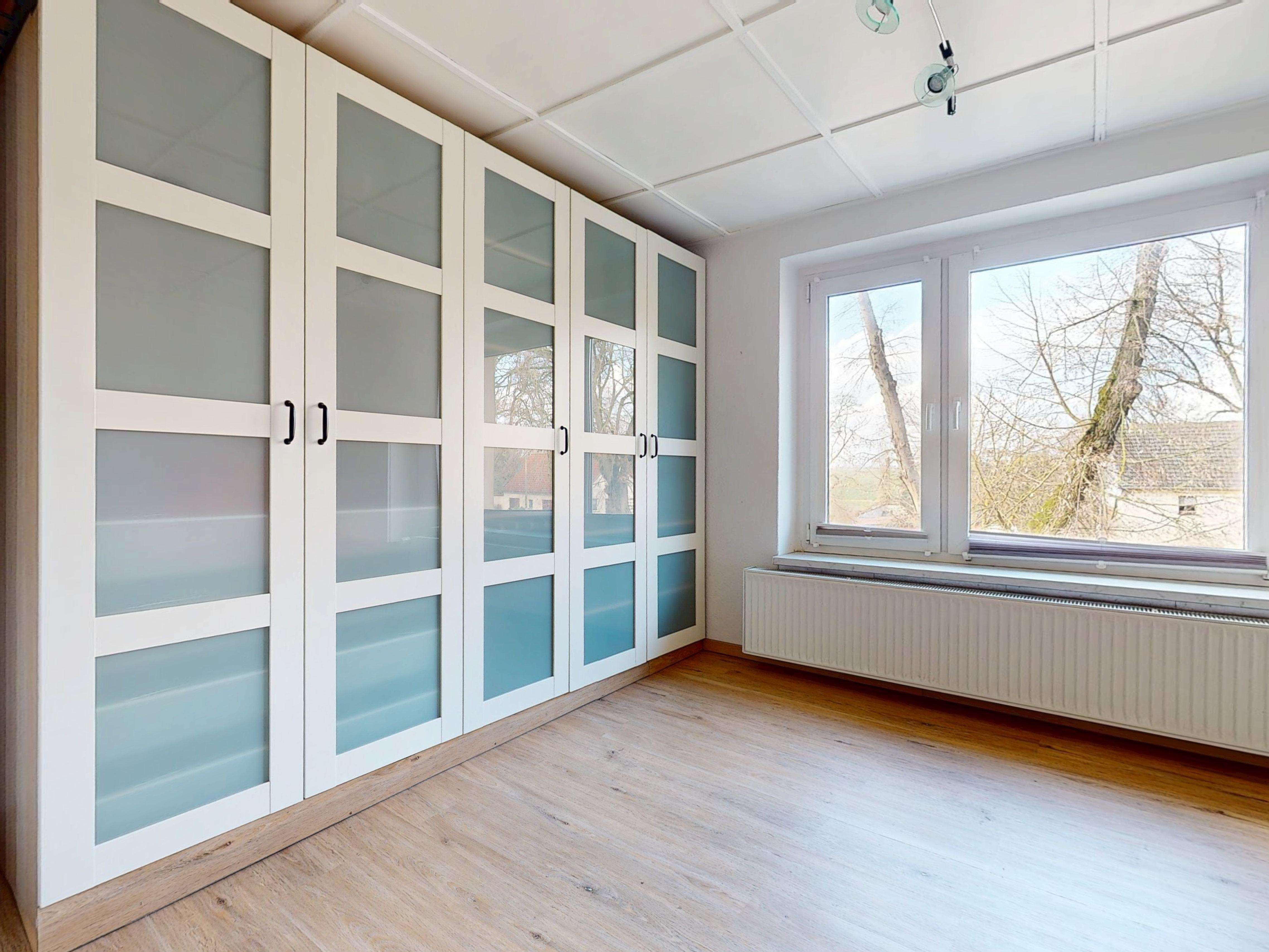 Immobilie in Niedergörsdorf - Vierseithof: Vielfältig nutzbar mit Scheune, Garage, Remise, Werkstatt, Stall und Garten - Bild 0