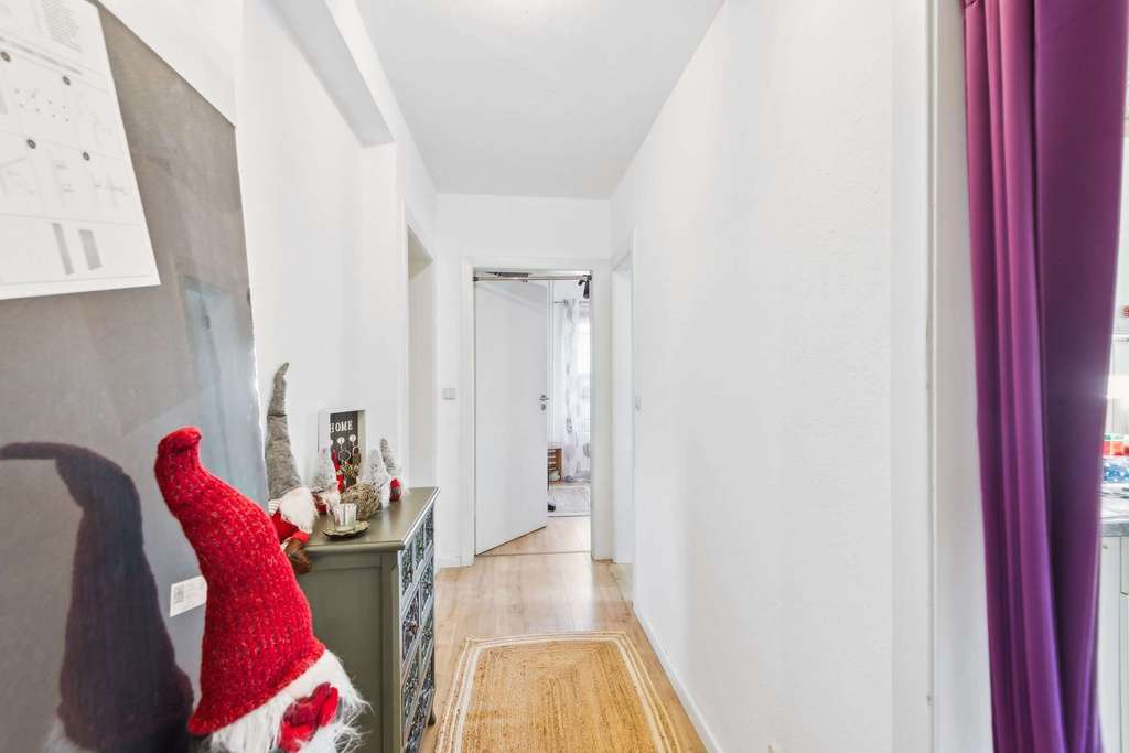 Immobilie in Neukirchen-Vluyn - Attraktives Mehrfamilienhaus mit Entwicklungspotenzial - Bild 4