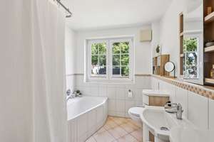 Property thumbnail 8