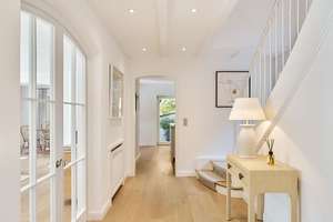 Wunderschöne Landhausvilla am Tegernsee - 1650 m² großes Anwesen mit Außenpool  – Die vollständige Adresse der Immobilie erhältst du vom Anbieter., 83707 Bad Wiessee – Vorschaubild 3