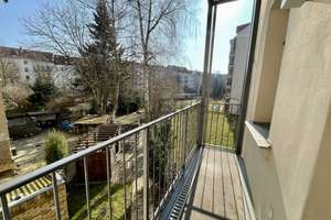 Leerstehende 2-Raum-Wohnung mit Parkett und Balkon zu verkaufen! – Stegerwaldstraße 8, 4318 Anger-Crottendorf, Leipzig – Vorschaubild 14