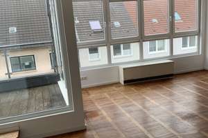 3,5 Raum Dachgeschosswohnung mit grosser Dachterrasse – Gemarkenstr. 86, 45147 Holsterhausen, Essen – Vorschaubild 3