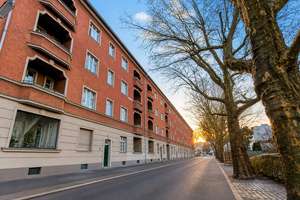 ETW mit 4 Zimmer + ca. 87 qm Berlin-Reinickendorf - Balkon - zur Selbstnutzung oder Kapitalanlage !