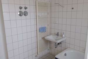 Helle 3,5-Zimmer Etagenwohnung  im Herzen von Darmstadt von Privat zu verkaufen  – Die vollständige Adresse der Immobilie erhältst du vom Anbieter., 64283 Mitte, Darmstadt – Vorschaubild 11