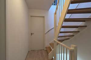 Sie wollen im Grünen wohnen und trotzdem stadtnah leben und arbeiten?  – Die vollständige Adresse der Immobilie erhältst du vom Anbieter., 12205 Lichterfelde, Berlin – Vorschaubild 9