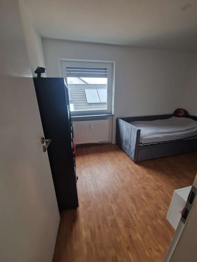 Immobilie in Tiefenbronn - 3-Zimmer Wohnung mit 75 m² in Tiefenbronn - Bild 4