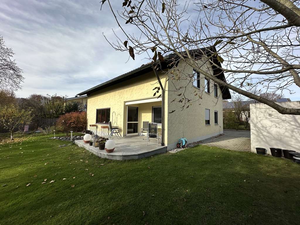 Immobilie in Andechs - Vermietetes Zweifamilienhaus in ruhiger Lage von Andechs-Erling! Eigennutzung oder Kapitalanlage - Bild 3