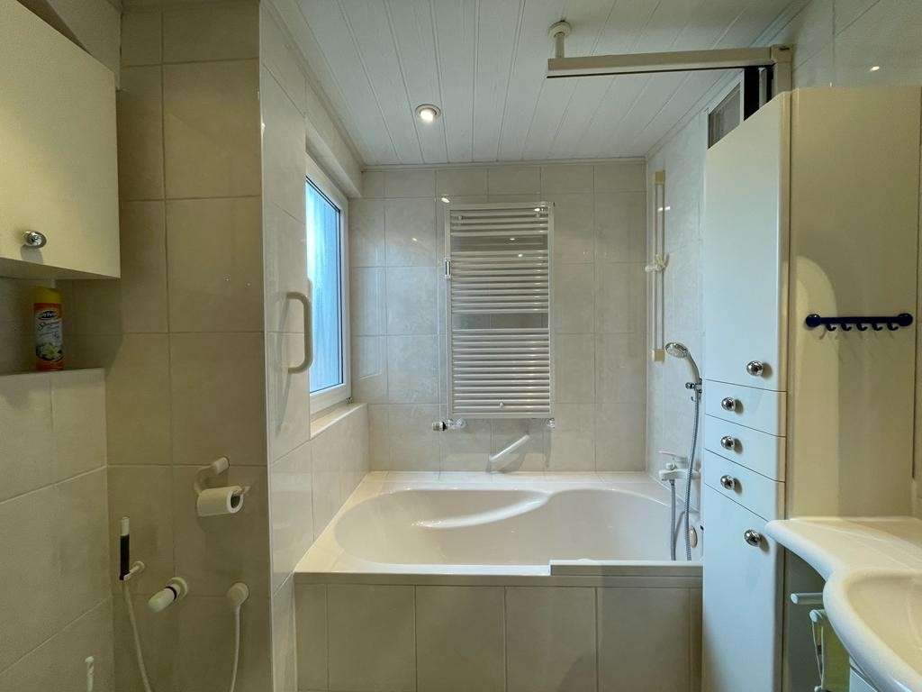 Immobilie in Löchgau - Wohnanlage für Sie zum Kauf - ideal als Mehrgenerationenhaus zur Selbstnutzung - Bild 1