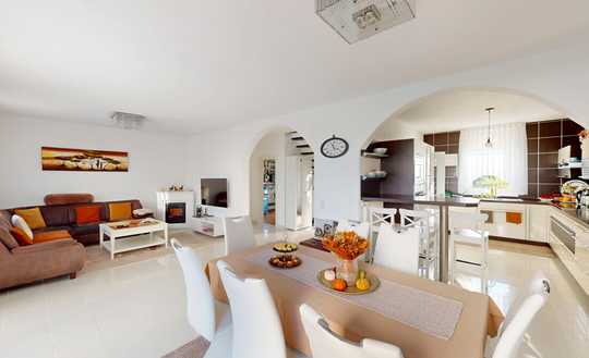 Platz für Familie, Leben und Ideen – Einfamilienhaus in Knielingen