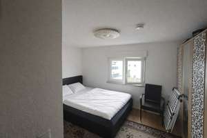 Charmantes Mehrfamilienhaus mit großem Potenzial zur Eigennutzung in zentraler Lage – Die vollständige Adresse der Immobilie erhältst du vom Anbieter., 92637 Reinhausen, Regensburg – Vorschaubild 11