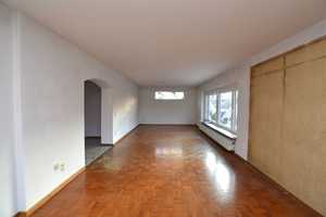 Alles in einem: Einfamilienhaus mit Garage und Halle - Nebengebäude - Halle mit Büro und Garage! – Angerweg 6, 37632 Holzminden (Kreis) – Vorschaubild 12