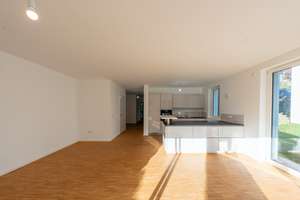 Exklusive 3-Zimmer-Wohnung mit zwei Terrassen - direkt am Neckar – In der Neckarhelle 150, 69118 Ziegelhausen, Heidelberg – Vorschaubild 2