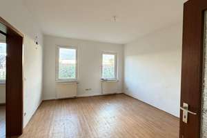 Helle 2-Zimmer-Wohnung mit schönem Parkblick in Fürth. – Waldstr. 9, 90763 Südstadt Industriegebiet, Fürth – Vorschaubild 4