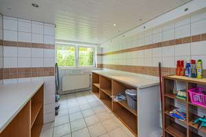 Großzügiger Bungalow in begehrter Wohnlage mit Garage & Stellplätzen – Die vollständige Adresse der Immobilie erhältst du vom Anbieter., 51375 Schlebusch, Leverkusen – Vorschaubild 33