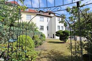 30er-Jahre-Mehrfamilienhaus in Karlshorst - 4 Wohnungen und Südgarten! – Die vollständige Adresse der Immobilie erhältst du vom Anbieter., 10318 Karlshorst, Berlin – Vorschaubild 2