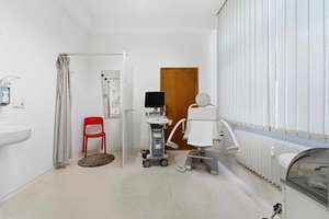 Charaktervolles Gewerbeobjekt: Renditestarkes Praxis- & Bürohaus mit langfristig etablierten Mietern – Elberfelder Straße 49, 42853 Scheid, Remscheid – Vorschaubild 30