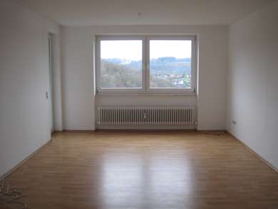 Helle 3-Raum-Wohnung