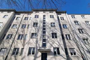 Bezugsfreie 3-Zimmerwohnung mit Balkon (provisionsfrei) – Kalischer Straße 30, 10713 Wilmersdorf, Berlin – Vorschaubild 3