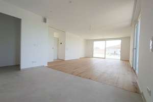 ★ Exklusives Penthouse mit Dachterrasse ★ – Schulstrasse 7, 86551 Aichach – Vorschaubild 2