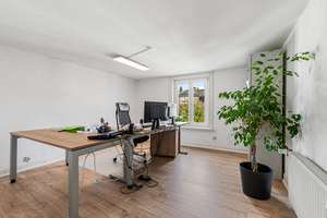 Im Zentrum von Alt-Rahlstedt! Charmante Stadtvilla mit Vollkeller – Die vollständige Adresse der Immobilie erhältst du vom Anbieter., 22143 Rahlstedt, Hamburg – Vorschaubild 21