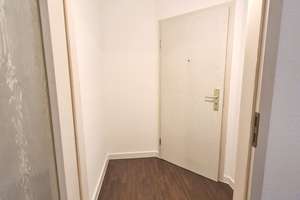 Helle ruhige 2-Raum-Wohnung in einem sanierten Gründerzeithaus im Stadtteil Chemnitz Hilbersdorf – Klarastraße 24, 9131 Hilbersdorf, Chemnitz – Vorschaubild 7
