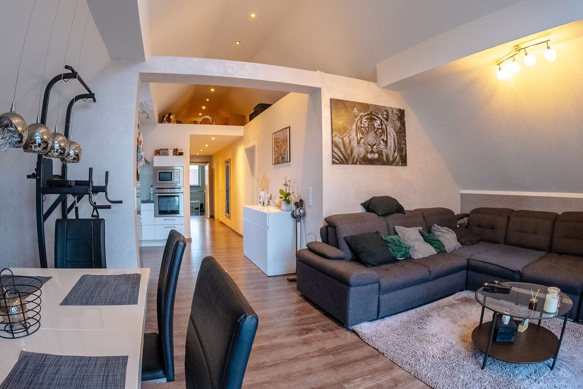 Immobilie in Lemgo - Grünes Paradies-Mehrfamilienhaus mit traumhafter Gartenlandschaft - Bild 0