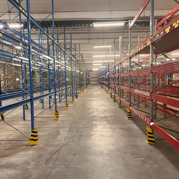 Über RUHR REAL: Günstige Lagerhalle in Dortmund Marten | Stellplätze | Büroräume vorhanden