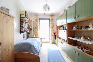 Viel Platz: Gepflegtes Einfamilienhaus samt Garten, Garage und Freistellplatz in Vorstadtlage – Werra-Meißner-Kreis – Vorschaubild 5