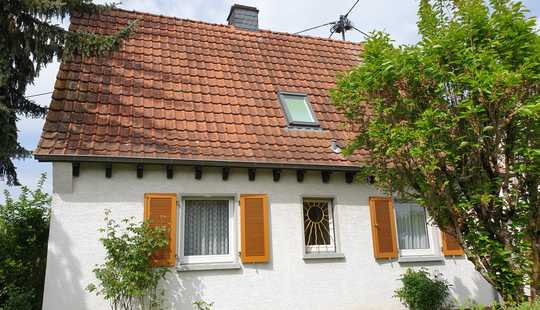 Bild von Von Privat! Einfamilienhaus in F-Zeilsheim, Geierskopfweg 3, mit großem, idyllischem Garten