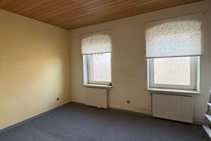 Zweifamilien-Doppelhaushälfte mit großem Entwicklungspotenzial – Die vollständige Adresse der Immobilie erhältst du vom Anbieter., 33647 Brackwede, Bielefeld – Vorschaubild 9