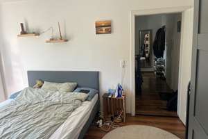 Gartentraum in Regensburg ! Grüne 1 Zimmer-Balkon-Wohnung in guter Lage – 93051 Kumpfmühl-Ziegetsdorf-Neuprüll, Regensburg – Vorschaubild 2