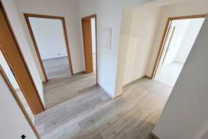 ++ wunderschöne 3-Raum Wohnung im Altbau mit Balkon in top-angesagter Gegend ++ – Margaretenstr. 28a, 9131 Chemnitz – Vorschaubild 8
