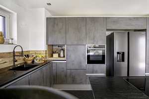 Property thumbnail 9