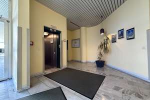 ca. 66 m² zum Wohlfühlen | Rundumservice, Aufzug & große Loggia | Weißer Riese in Gelsenkirchen – Die vollständige Adresse der Immobilie erhältst du vom Anbieter., 45879 Schalke, Gelsenkirchen – Vorschaubild 2