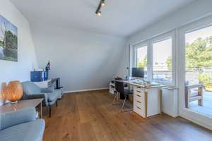 Penthouse-Feeling mit Kamin und Blick auf die Weinberge – Die vollständige Adresse der Immobilie erhältst du vom Anbieter., 70376 Münster, Stuttgart – Vorschaubild 13