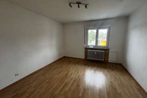 Schöne Drei-Zimmer-Dachgeschosswohnung in Toplage von KA-Grötzingen. – Die vollständige Adresse der Immobilie erhältst du vom Anbieter., 76229 Grötzingen, Karlsruhe – Vorschaubild 8