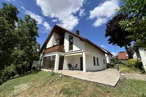 Einzigartiges Traumhaus im Stil der 90er Jahre in Haßfurt zu vermieten – An der Oberen Nassach 7, 97437 Haßberge (Kreis) – Vorschaubild 1